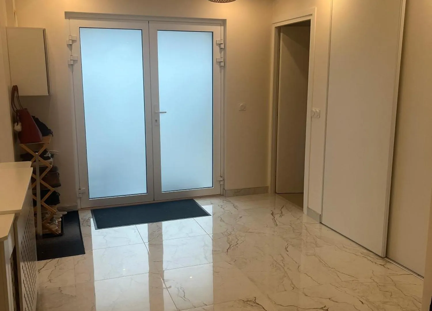 Villa Standing, 4 Suites Avec Sdb Сен-Жульен-ан-Женевуа Дом отдыха