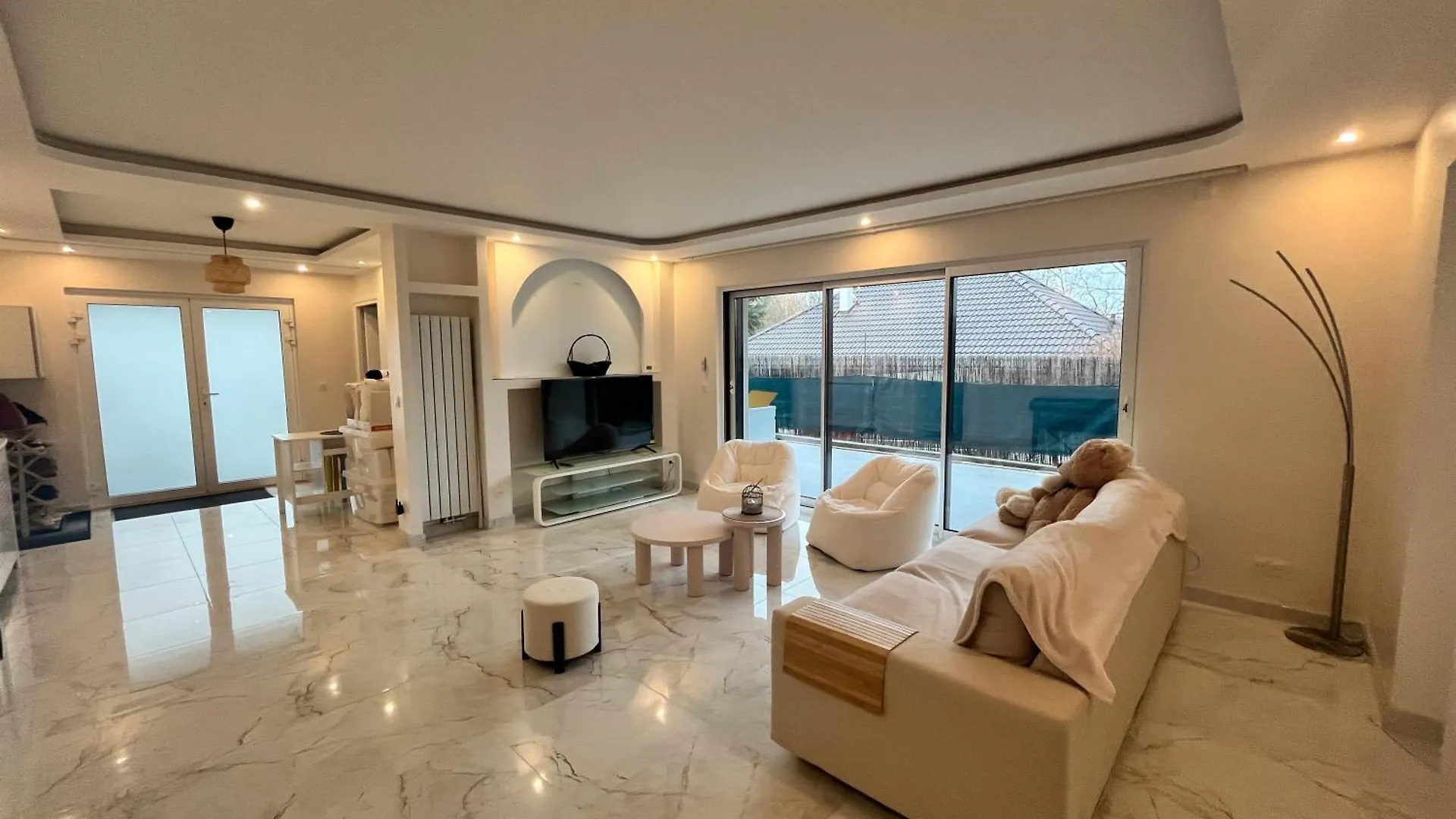 Villa Standing, 4 Suites Avec Sdb Сен-Жульен-ан-Женевуа Франция