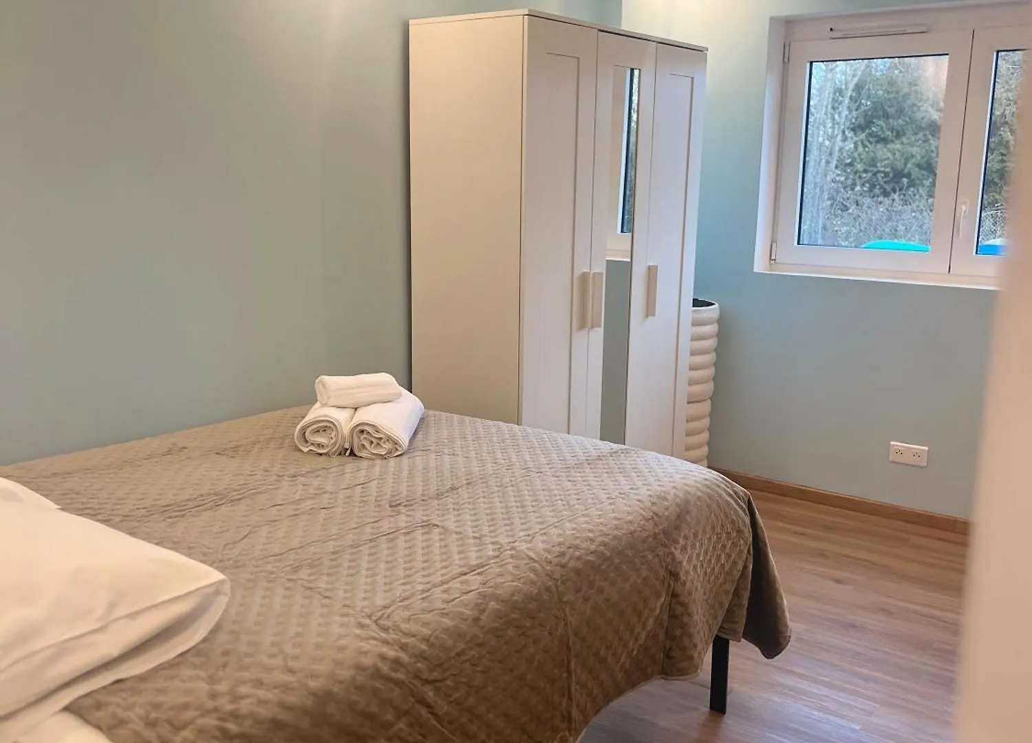 Villa Standing, 4 Suites Avec Sdb Сен-Жульен-ан-Женевуа